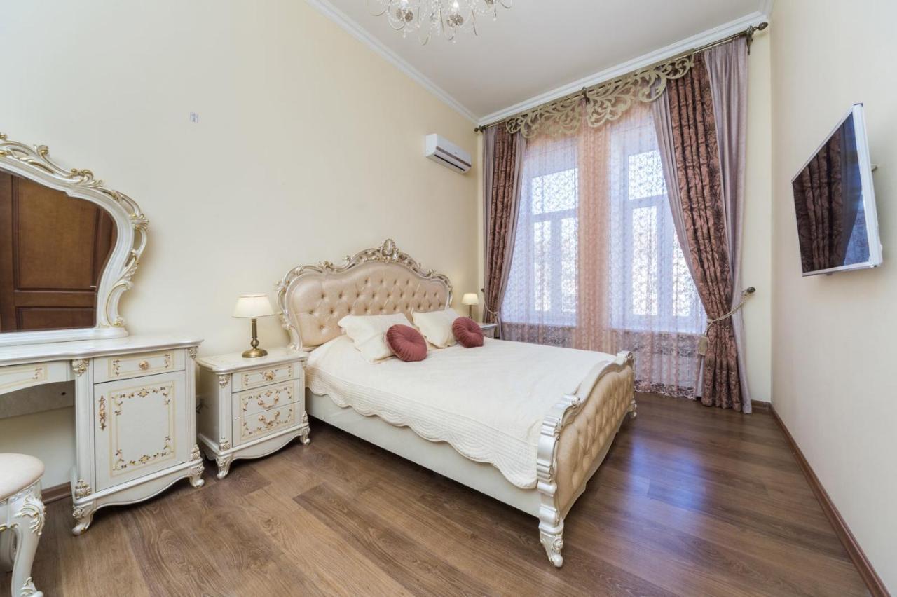 New Luxury Apartment Troitskay Odessa Dış mekan fotoğraf