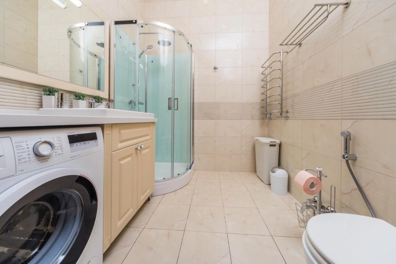 New Luxury Apartment Troitskay Odessa Dış mekan fotoğraf